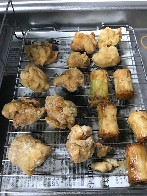 TOMO'sキッチン唐揚げ二度揚げ