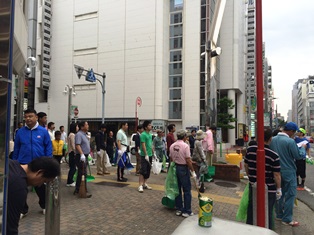 名古屋　街頭　清掃.JPG