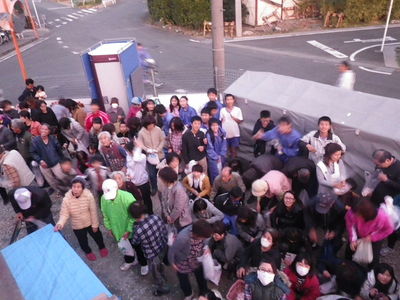 ０様餅まき.JPG