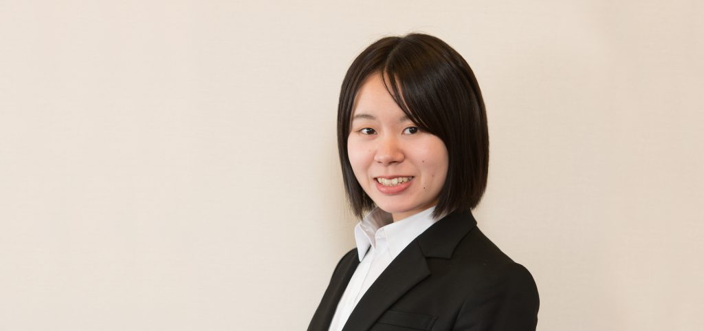 足立 潮美