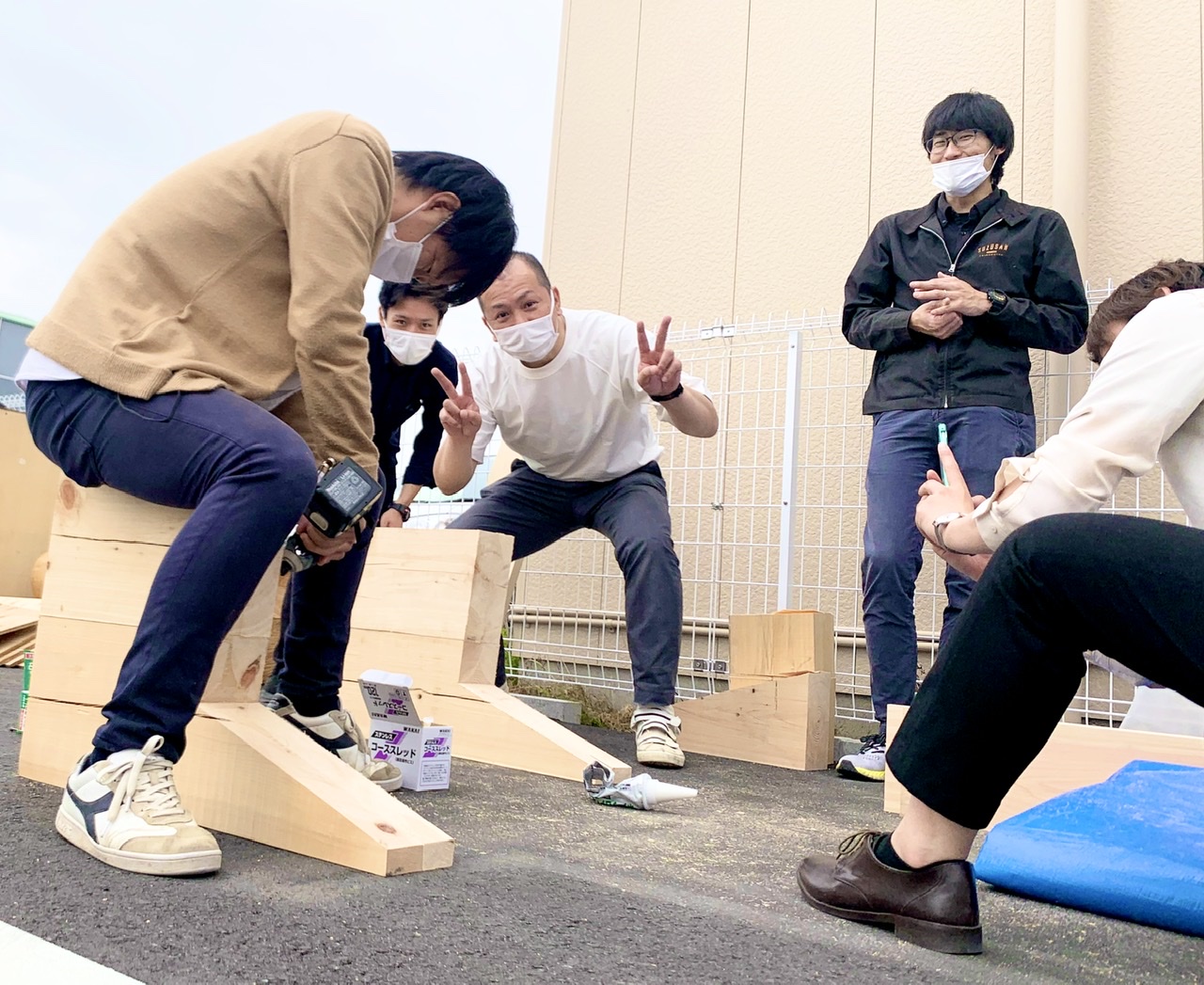 ベンチイベントの社員のひと時