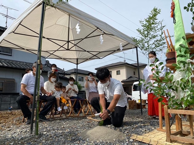 地鎮祭の様子