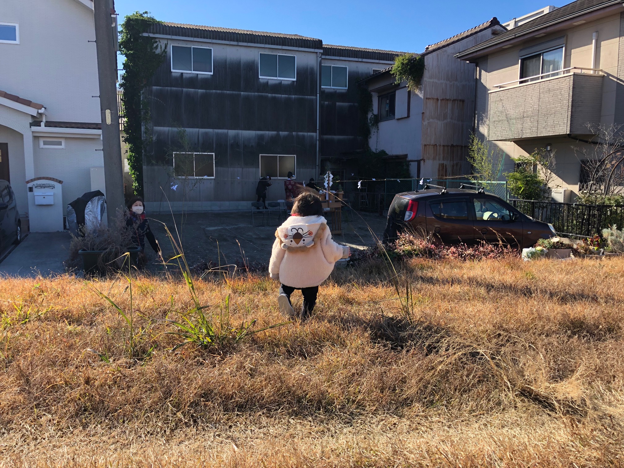 地の神様にお願い。