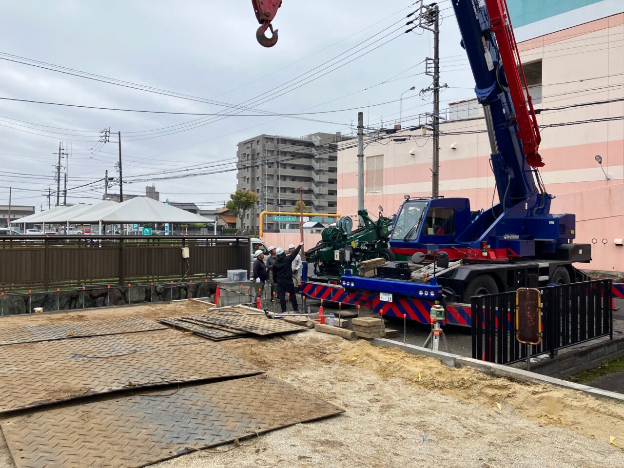 基礎工事前に地盤を強くしよう💪