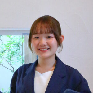 佐久間　玲奈
