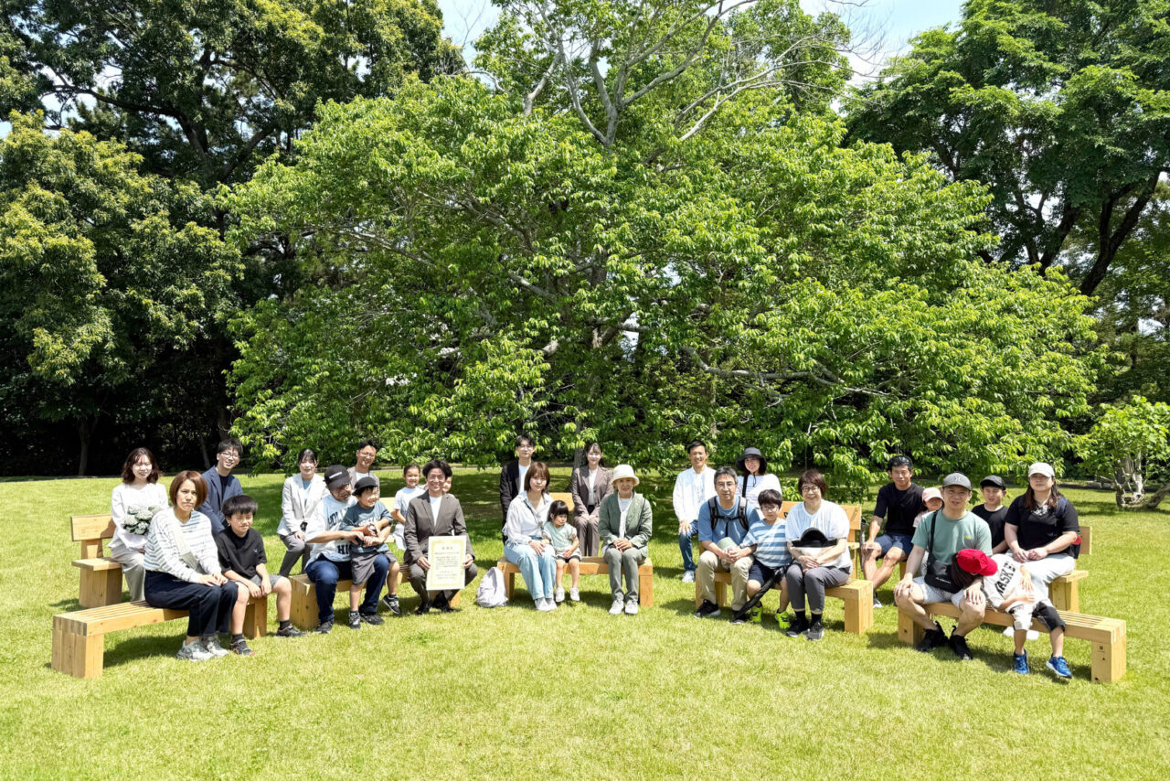 『みんなのベンチ』寄贈式＆<br>ものづくりワークショップ<br>inはままつフラワーパーク